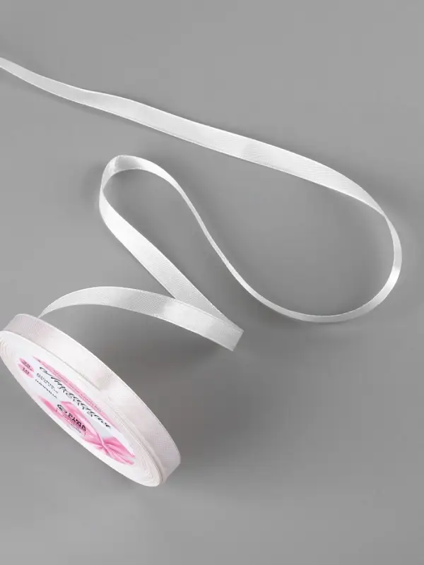 Лента атласная, 10 мм &times; 23 &plusmn;1 м, белая №01