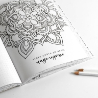 Ежедневник-смешбук с раскраской А5, 80 л &laquo;Улыбайся, тебе так идет&raquo;