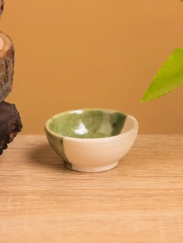 Соусник, 4&times;4&times;2 см, керамика, бежево-зелёный