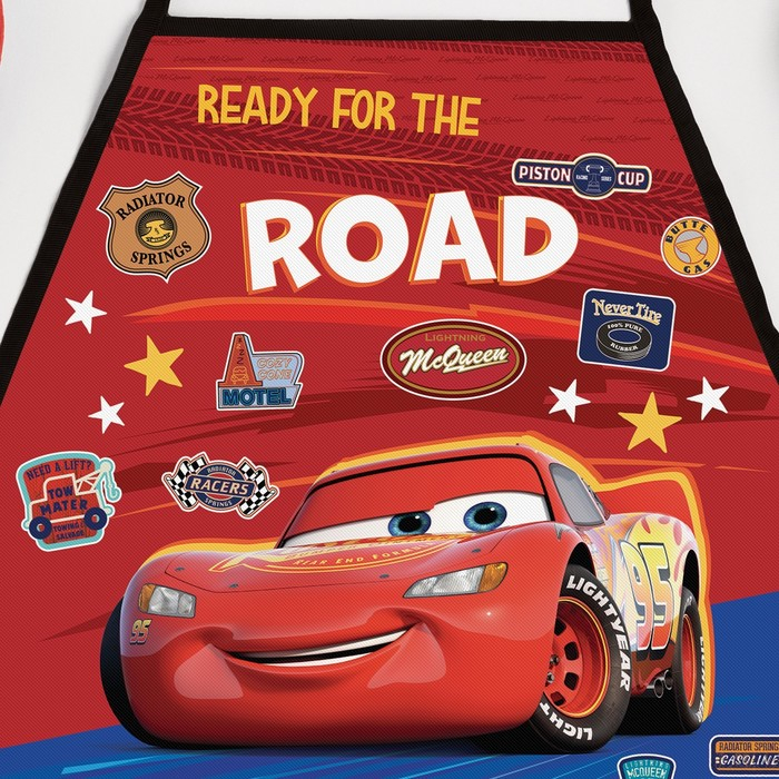 Фартук с нарукавниками детский «Тачки», 49х39 см Фартук с нарукавниками детский «Тачки», 49х39 см