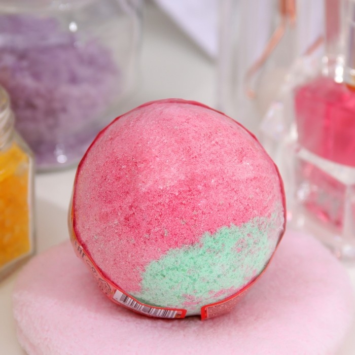 Бомбочка для ванн Happy &laquo;Все будет клубнично&raquo;, 130 г