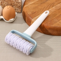 Валик для нарезки теста Доляна «Виктори», 20×12 см, цвет белый Валик для нарезки теста Доляна «Виктори», 20×12 см, цвет белый