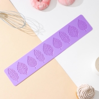 Коврик для айсинга Доляна &laquo;Листья ажурные&raquo;, силикон, 38,5&times;8&times;0,1 см, цвет сиреневый