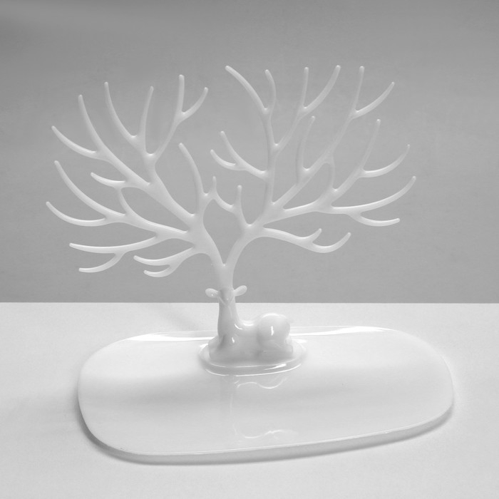 Подставка для украшений &laquo;Олень МИНИ&raquo; , 17&times;10,2&times;14,5 см, прямоугольное основание, цвет белый