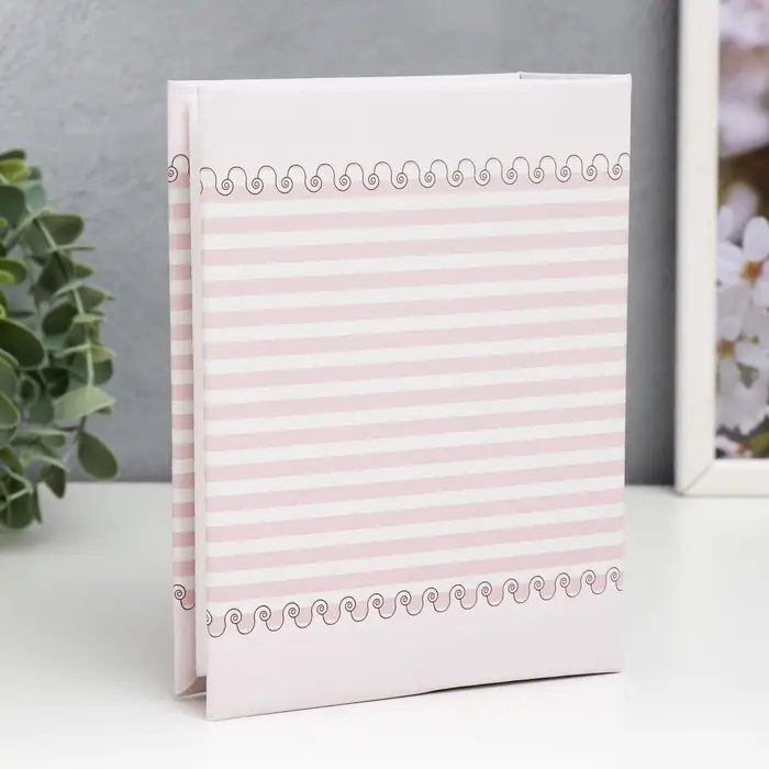 Фотоальбом 100 фото 10х15 см "Малыш" розовый