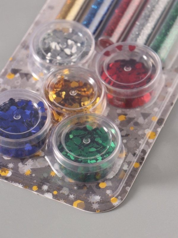 Глиттер "Пудра и сердечки" металлик набор 5х6 гр и 5х5 гр 21,4х9,3 см