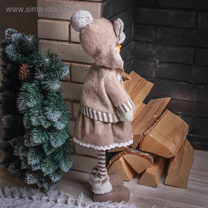 Кукла интерьерная "Маруся в шапочке-ушанке" 52 см