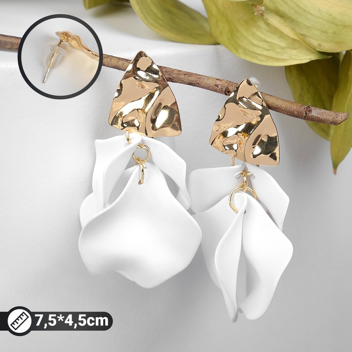 Серьги ассорти &laquo;Ветер&raquo; мятые треугольники, цвет бело-золотой