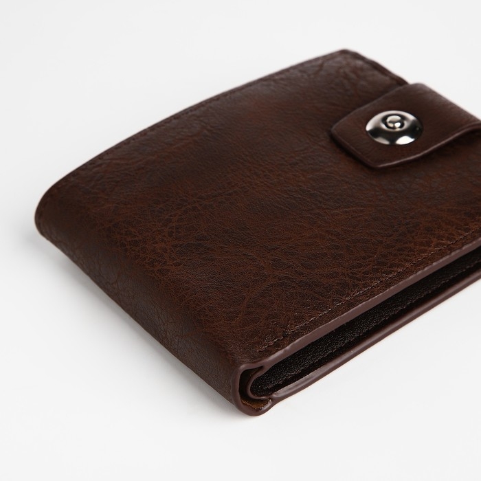 Портмоне мужское на магните, отдел для купюр, для карт, для монет, цвет коричневый Портмоне мужское на магните, отдел для купюр, для карт, для монет, цвет коричневый