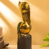 Сувенир интерьерный "Пеликан" 10х10х33 см, дерево, цв. золото