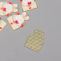 Декор для творчества металл, эмаль "Зайчик с конвертом с сердечками" 2,8х2,2 см