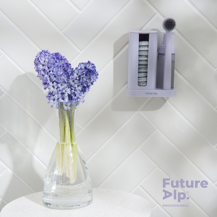 Набор для ухода за обувью Future Alp Soft Clean Shoes: щётка = 21 см, 13 губок, d=6 см, пенный дозатор, 4 мыльные салфетки Набор для ухода за обувью Future Alp Soft Clean Shoes: щётка = 21 см, 13 губок, d=6 см, пенный дозатор, 4 мыльные салфетки