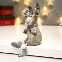 Сувенир полистоун свет "Лосик с серебристыми рогами со свечой" МИКС 15,5х7х8,7 см Сувенир полистоун свет "Лосик с серебристыми рогами со свечой" МИКС 15,5х7х8,7 см