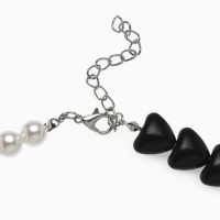 Бусы с жемчугом &laquo;Сердце&raquo; бусины, чёрно-белый в серебре