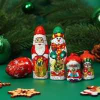 Новый год. Набор фигурного шоколада в блистере "Дед Мороз, Снеговик, Шишка", 81 г