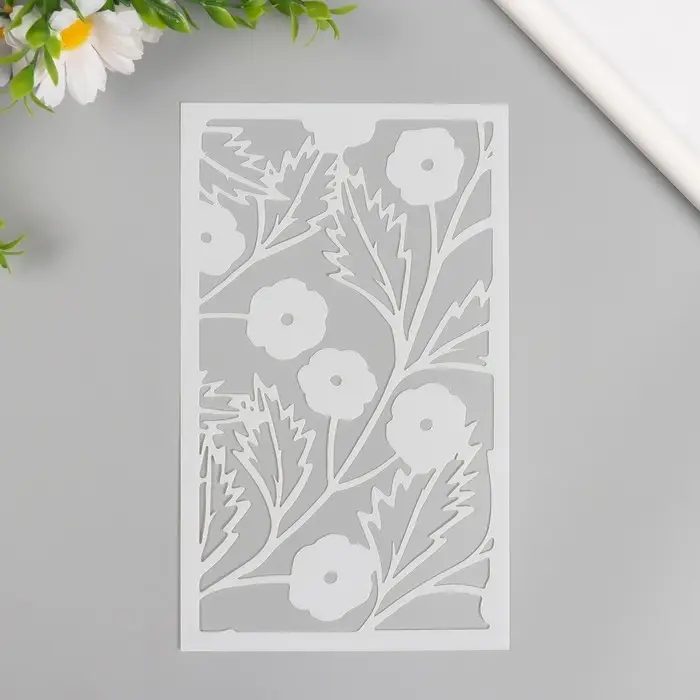 Трафарет фоновый пластик "Маленькие цветы" 12х20 см