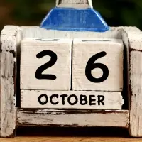 Календарь настольный &laquo;Маяк&raquo;, 7&times;4&times;11 см, дерево, бело-синий