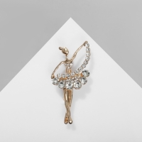 Брошь &laquo;Балерина&raquo; с лентой, цвет белый в золоте