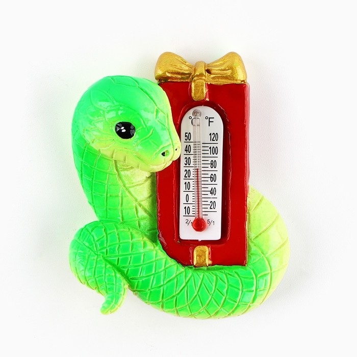 Магнит новогодний &laquo;Змея с градусником&raquo; на Новый год, 4,4 х 5,5 см