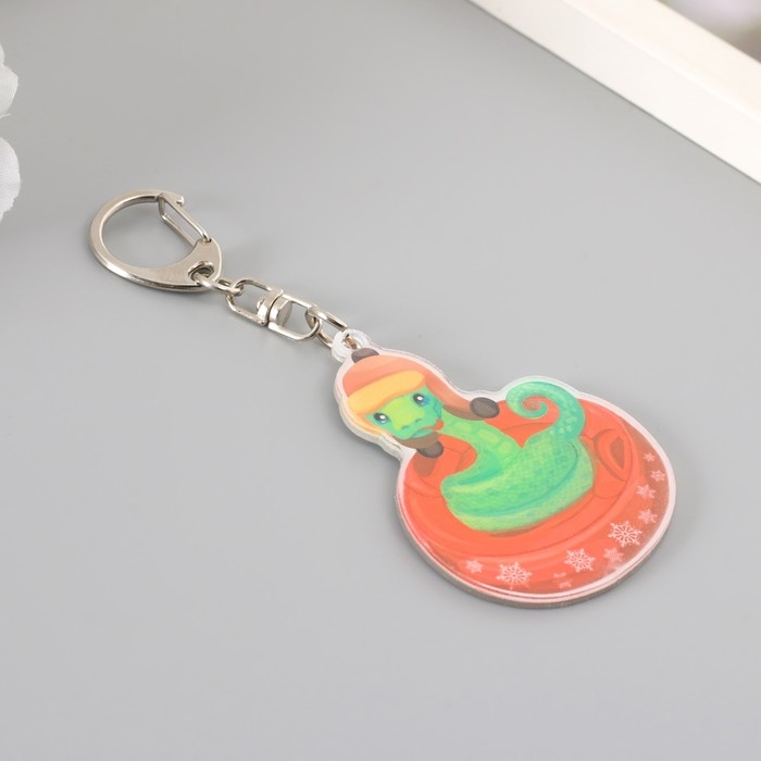 Брелок акрил Брелок акрил "Змей в шапке-ушанке на тюбинге" 5,8х4,5 см