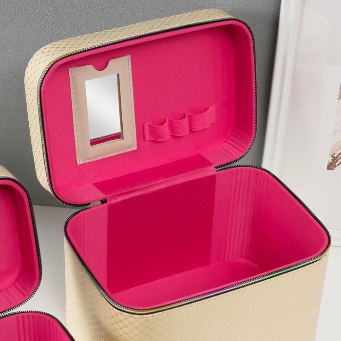 Шкатулка кожзам с зеркалом "Ромбы" сливки набор 3 шт 19х10,5х10,5 21х13х14 15х23х17 см