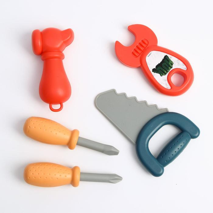 Набор инструментов, игровой "Супер" в чемодане со столиком, Мстители