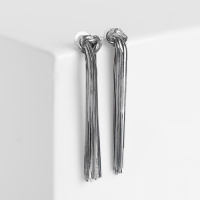 Серьги висячие &laquo;Водопад&raquo; узелок, цвет серебро, 12 см