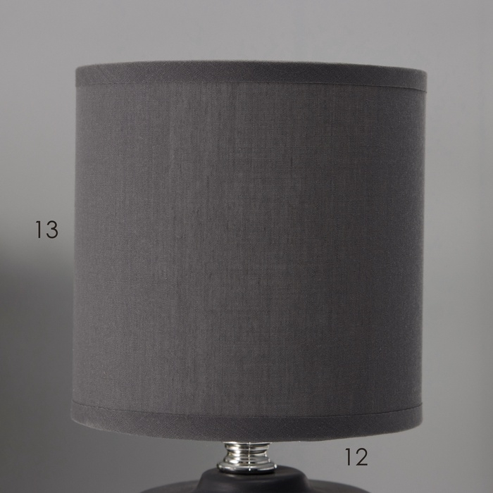 Настольная лампа с абажуром RISALUX «Мерида», Е14, 40 Вт, серый, 13×13×28 см Настольная лампа с абажуром RISALUX «Мерида», Е14, 40 Вт, серый, 13×13×28 см