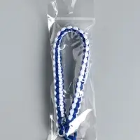 Брелок на карабине "Паракорд" шнур 0,5 см сине-белый 14,5х1,8х0,8 см