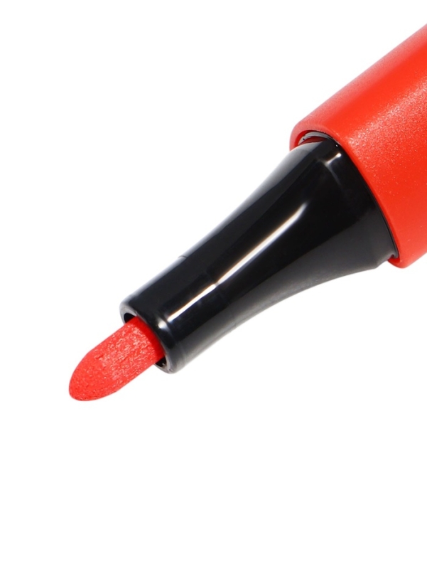 Набор маркеров акриловых 18 цветов в пластиковом пенале