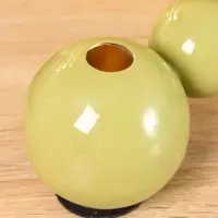 Подсвечник на 3 свечи &laquo;Бусы&raquo;, с 7 сферами, 44&times;8&times;8 см, оливковый