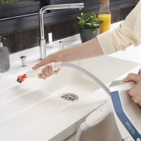 Моющий пылесос Clean&Steam Multi VP8561RH с пароочистителем