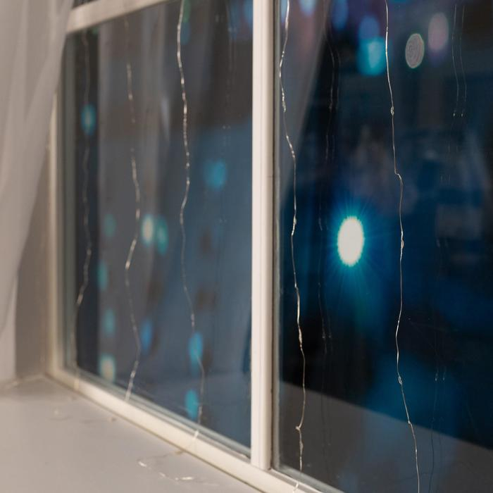 Гирлянда &laquo;Занавес&raquo; 1.6 &times; 1.6 м роса, IP20, серебристая нить, 160 LED, свечение мульти, 8 режимов, 220 В