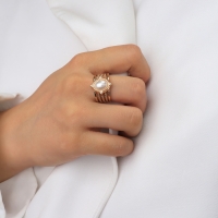 Кольцо с жемчугом &laquo;Богема&raquo; цвет белый в золоте, безразмерное