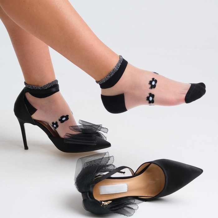 Носки женские стеклянные MINAKU &laquo;Цветы&raquo;, цвет чёрный, р-р 36-37 (23 см)