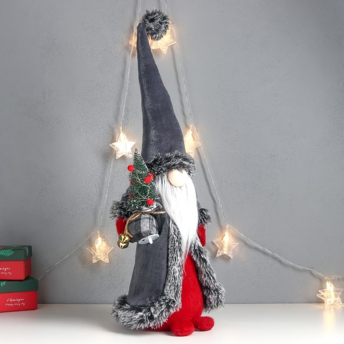 Кукла интерьерная "Дед Мороз с ёлкой в мешке, серая бархатная шуба" 51х18х18 см