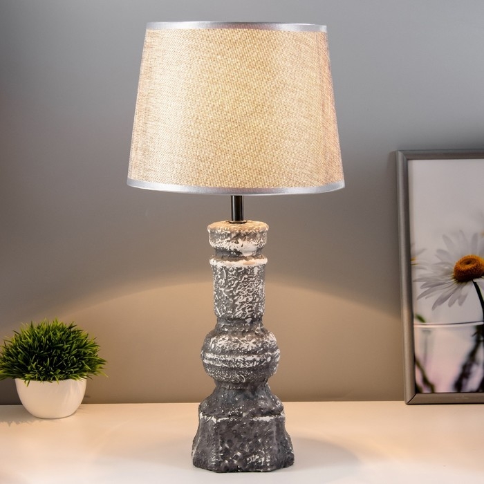 Настольная лампа Настольная лампа "Стелла" Е14 40Вт серый 22,5х22,5х45см RISALUX