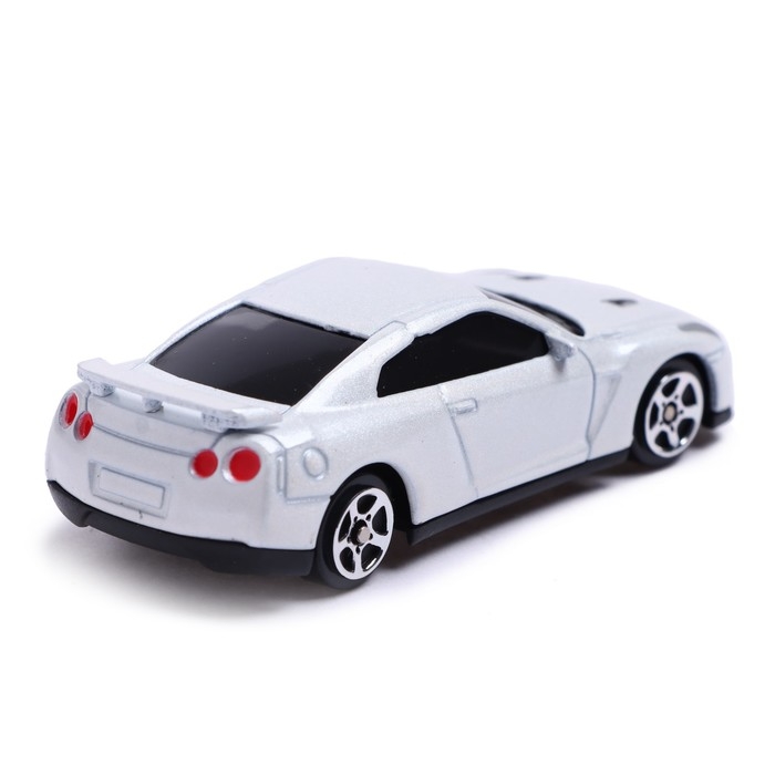 Машина металлическая NISSAN GT-R (R35), 1:64, цвет белый