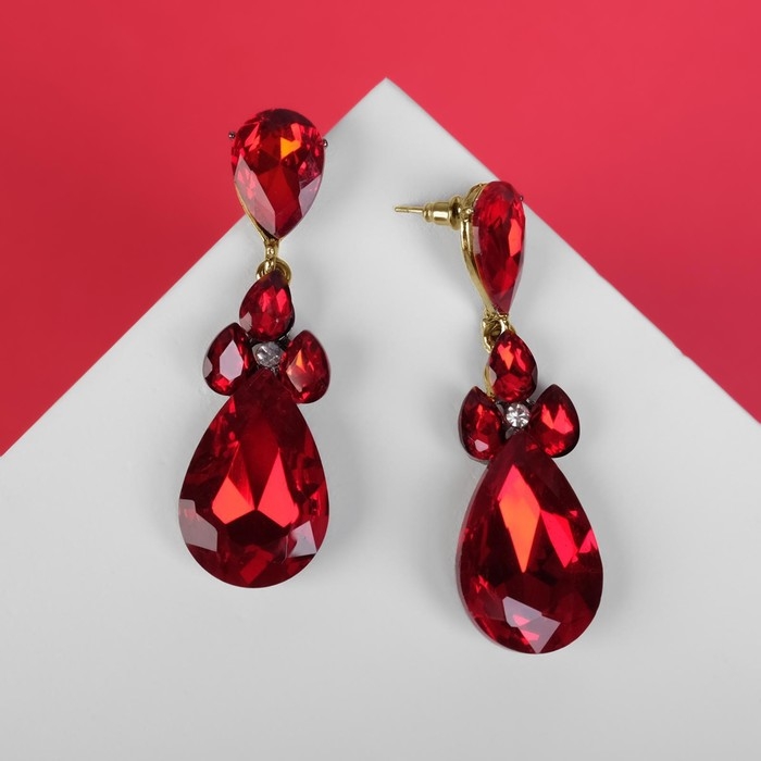 Серьги висячие со стразами «Вечеринка» цветок из капель, цвет красно-белый в золоте, 6,3 см Серьги висячие со стразами «Вечеринка» цветок из капель, цвет красно-белый в золоте, 6,3 см