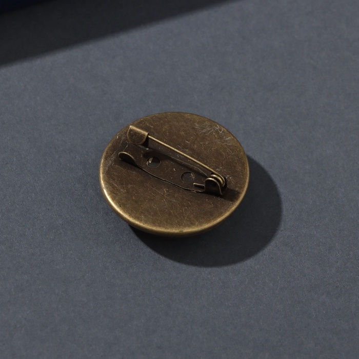 Набор брелок и значок "Душа цветёт" 6х11 см