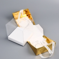 Коробка под бенто-торт с ленточками, золотая , 15,5 х 15,5 х 16 см