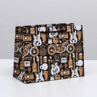 Пакет подарочный ламинированный горизонтальный, упаковка, &laquo;For the best man&raquo;, MS 23 х 18 х 10 см