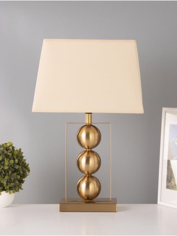 Настольная лампа "Оливер" Е27 40Вт латунь 33х22х53 см