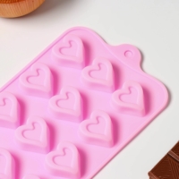 Форма для конфет и шоколада Доляна &laquo;Сердечко&raquo;, силикон, 21&times;10 см, 15 ячеек (2,7&times;2,8 см), цвет МИКС