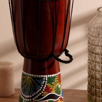 Сувенирный музыкальный инструмент "Барабан Джембе" 40х18х18 см Сувенирный музыкальный инструмент "Барабан Джембе" 40х18х18 см