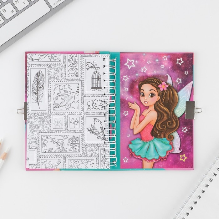 Анкета на замочке, в твердой обложке А6, 40 листов «Мои секреты» Анкета на замочке, в твердой обложке А6, 40 листов «Мои секреты»