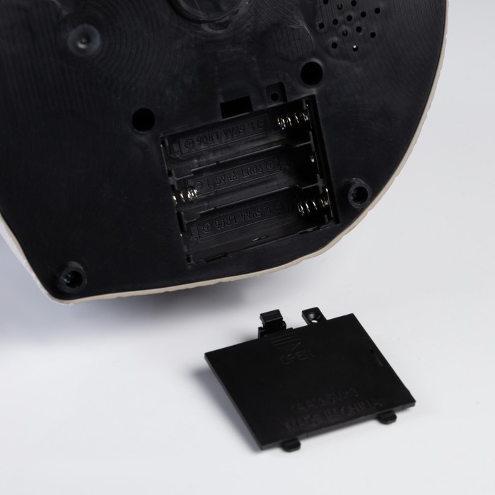 Светодиодная фигура &laquo;Поезд и снеговик&raquo; 20 &times; 20 &times; 16 см, полистоун, батарейки ААх3 (не в комплекте), USB, свечение тёплый белый