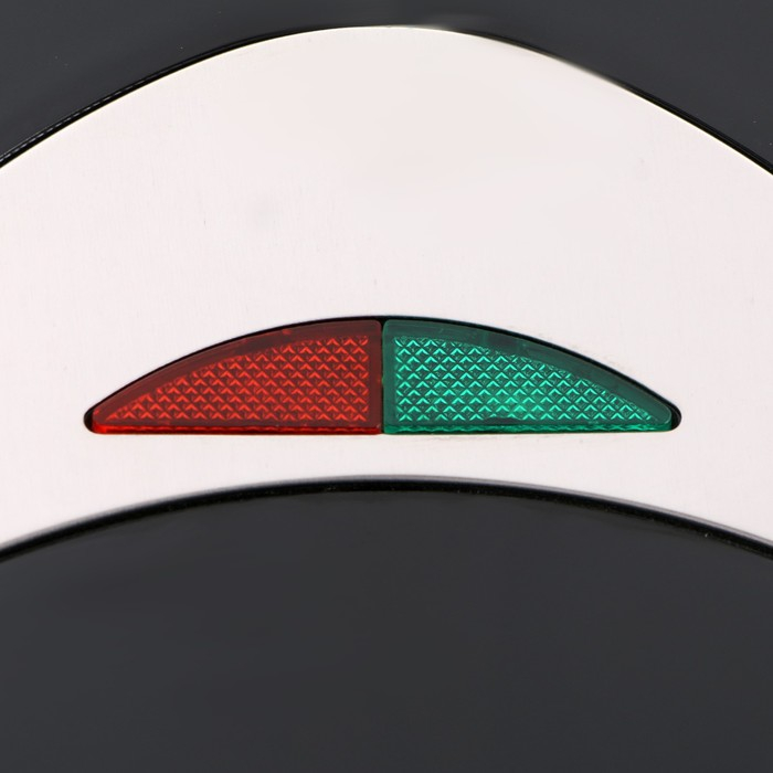 Электровафельница Luazon LT-07, 750 Вт, тонкие вафли, антипригарное покрытие, черная Электровафельница Luazon LT-07, 750 Вт, тонкие вафли, антипригарное покрытие, черная