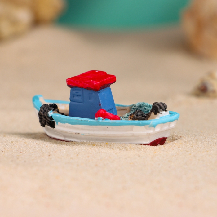 Корабль сувенирный "Рыбацкое судно" 5см, микс