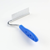 Расчёска "Лапки" изогнутая, 10,5 х 15 см, синяя Расчёска "Лапки" изогнутая, 10,5 х 15 см, синяя